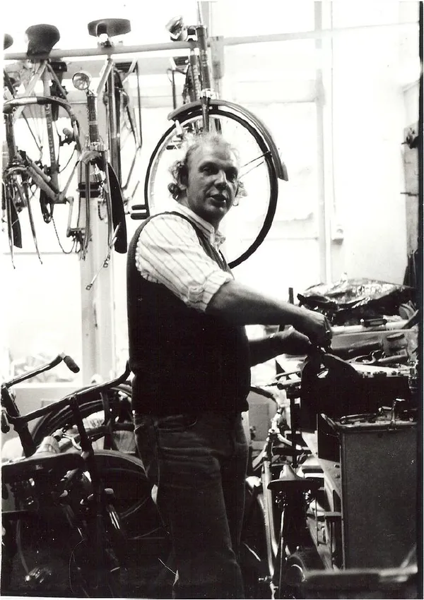 Historische foto van de werkplaats aan de Kastanjeweg.